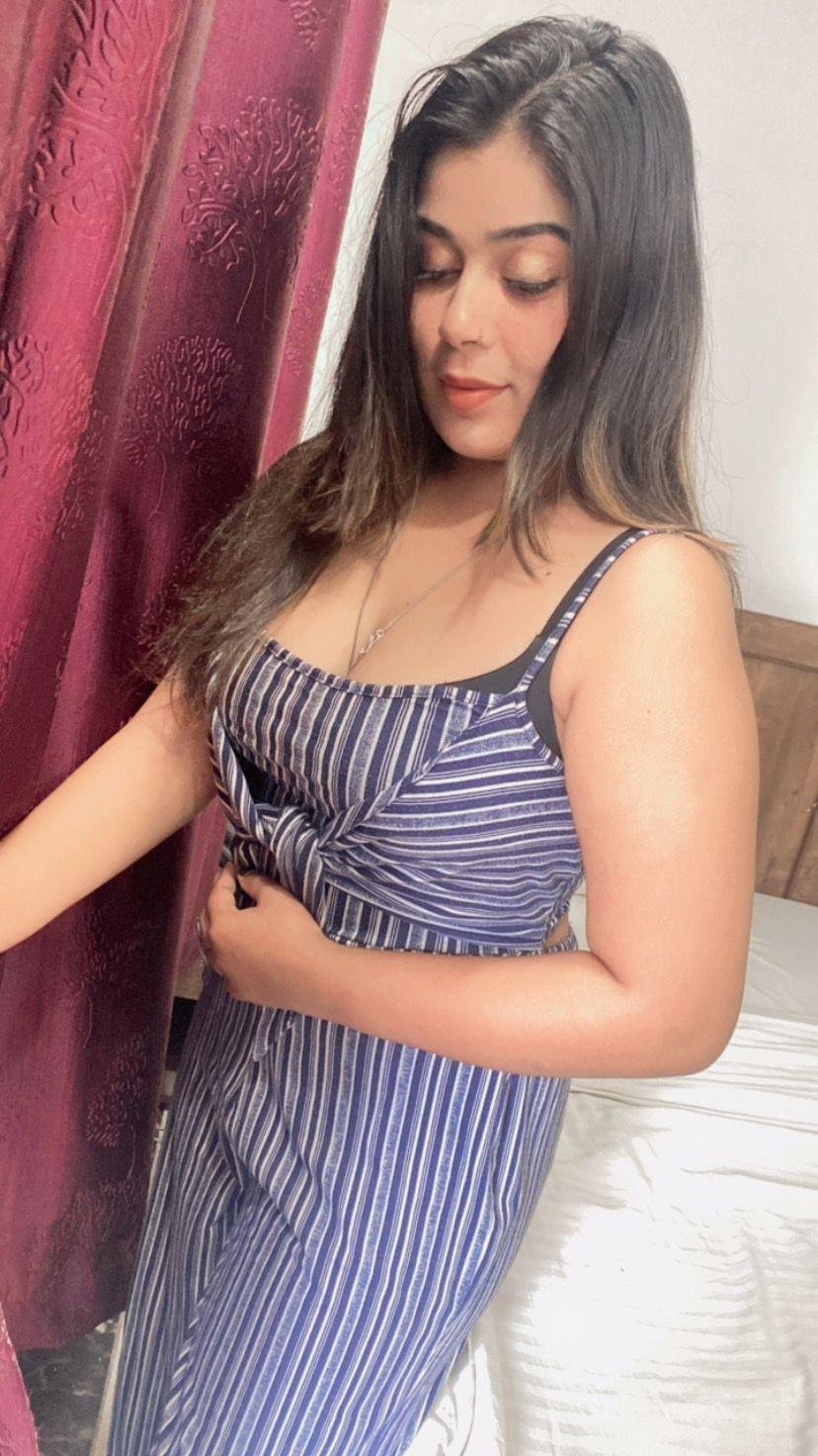  call girls service in Nehru Place